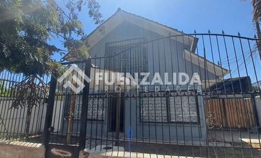 Casa en Venta en Gran Avenida / Madame Bolland