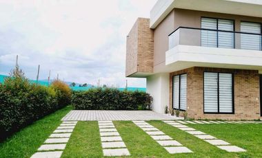 Casa Campestre de Lujo, 2 pisos,  PARA ESTRENAR en  Chia!