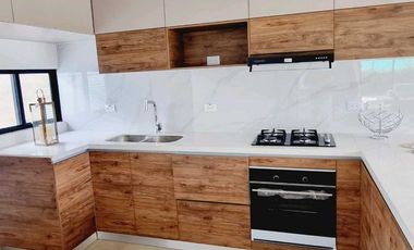 Casa Campestre de Lujo, 2 pisos,  PARA ESTRENAR en  Chia!