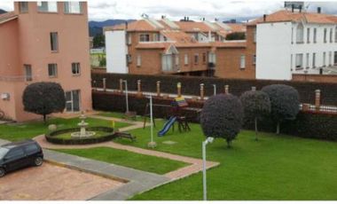 Chía, Casa en Venta en Conjunto Vía Guaymaral
