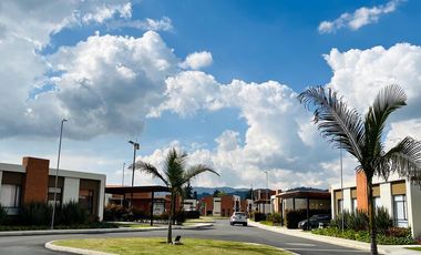 Cajicá, Hermosa Casa en Club House