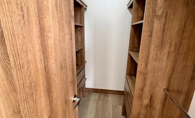 Cajicá, Hermosa Casa en Club House