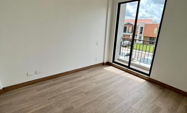 Cajicá, Hermosa Casa en Club House