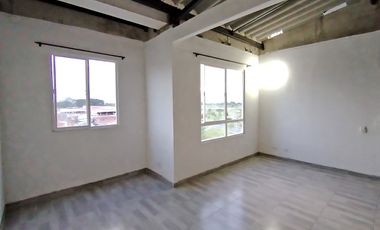 APARTAMENTO EN VENTA, POBLADO CAMPESTRE, CANDELARIA