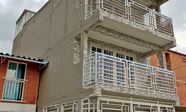 CASA EN VENTA, LA VICTORIA, VILLAGORGONA, CANDELARIA