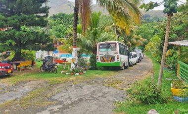 CASA CAMPESTRE HOTEL EN VENTA, MULALO, YUMBO, VALLE DEL CAUCA