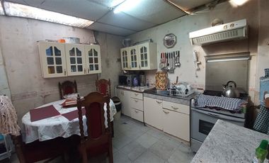 Casa en Venta en AVENIDA MACUL CON AVENIDA DR. AMADOR NEGHME RODRIGUEZ