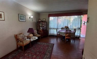 Casa en Venta en AVENIDA MACUL CON AVENIDA DR. AMADOR NEGHME RODRIGUEZ