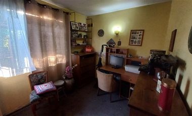 Casa en Venta en AVENIDA MACUL CON AVENIDA DR. AMADOR NEGHME RODRIGUEZ