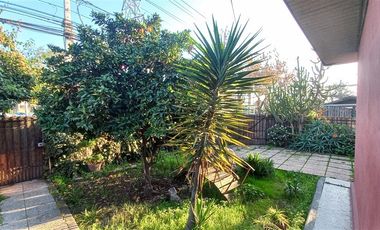 Casa en Venta en AVENIDA MACUL CON AVENIDA DR. AMADOR NEGHME RODRIGUEZ