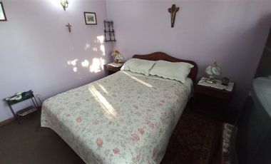 Casa en Venta en AVENIDA MACUL CON AVENIDA DR. AMADOR NEGHME RODRIGUEZ