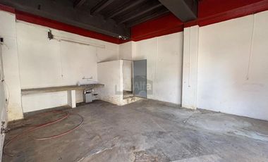 Local en esquina de Allende en RENTA