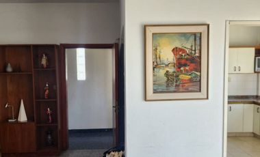 VENTA CASA QUILMES 3 AMB. C/LOCALES EN BLOCK