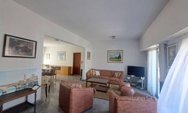 VENTA CASA QUILMES 3 AMB. C/LOCALES EN BLOCK