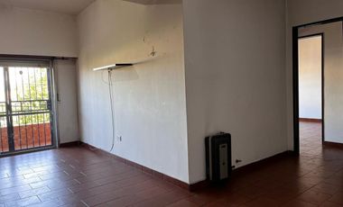 ALQUILER 3 AMB CON BALCON Y TERRAZA