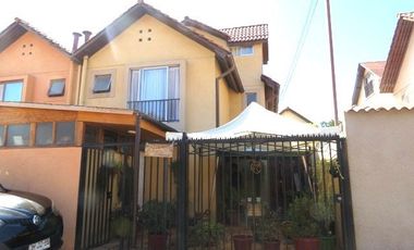 Casa en Venta en Pje La Fuente N° 450, Quilicura