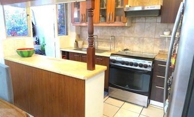 Casa en Venta en Pje La Fuente N° 450, Quilicura