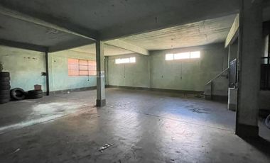 Galpón - Depósito  de 1200 m2. en Avelladeda - VENTA - ALQUILER