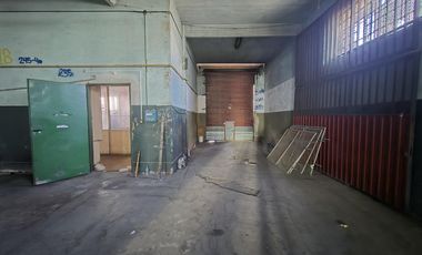 Galpón - Depósito  de 1200 m2. en Avelladeda - VENTA - ALQUILER