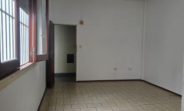 2 ambientes amplio - patio - san martin centro