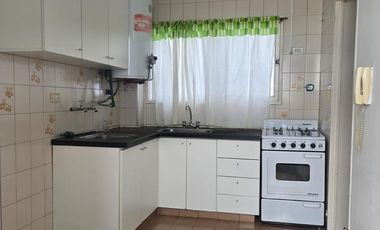 2 ambientes amplio - patio - san martin centro