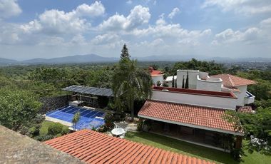 Residencia en venta al norte de Cuernavaca
