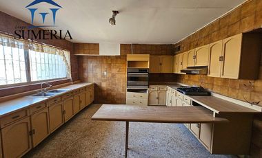 Casa muy amplia de una planta en renta en San Felipe