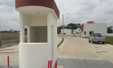 CASA EN VENTA EN TUXPAN, VER.