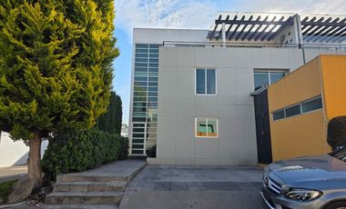 Casa en Renta Fraccionamiento Tirés cerca carretera México Toluca Ocoyoacac