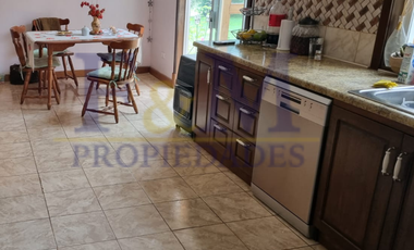 VENTA CASA EN CONDOMINIO CERRADO, 230M2