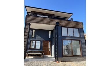 QUINTERO - LOMAS DEL MAUCO - CASA EN ARRIENDO - 3D 3B 2E