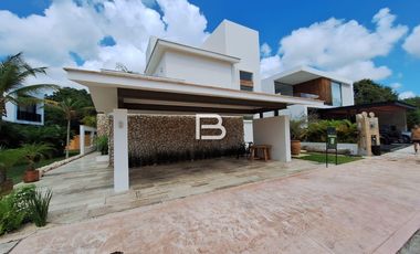 Casa En Venta En Lagos Del Sol