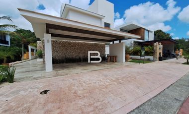 Casa En Venta En Lagos Del Sol