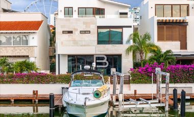 Casa en Venta en Isla Dorada  Cancún