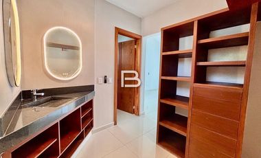 Isla dorada Casa en venta con muelle