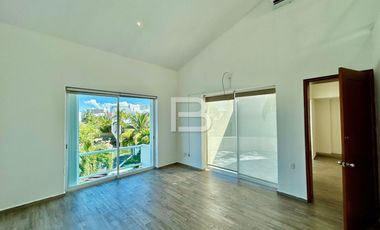Remate de Casa en Cancun Residencial Isla Dorada
