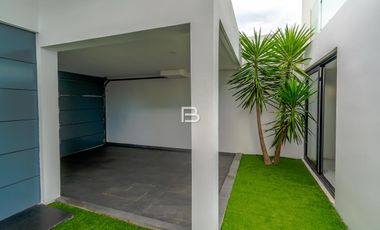 PokTaPok Casa En Venta Con Muelle