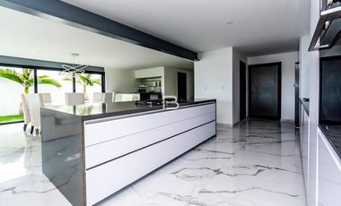 PokTaPok Casa En Venta Con Muelle