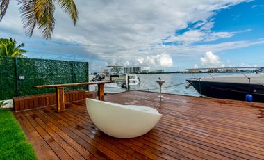 PokTaPok Casa En Venta Con Muelle
