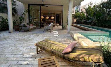 Villa en Venta en Tulum de 5 Habitaciones con Alberca Privada