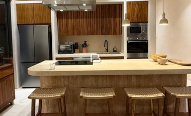 Villa en Venta en Tulum de 5 Habitaciones con Alberca Privada