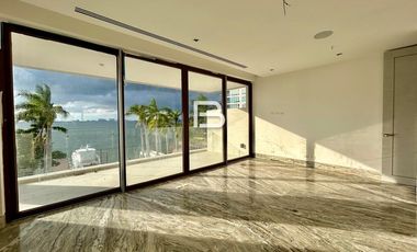 Mansion en Venta En Isla Dorada Cancún