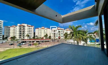 Mansión A Estrenar en Venta en Isla Dorada