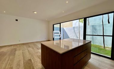 Casa en Venta en Residencial Arbolada Cancun Quintana Roo