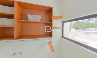 En Venta Casa  En Sayab Residencial Sobre Av. Huayacán