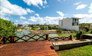 Casa en Venta en Isla Dorada Cancún