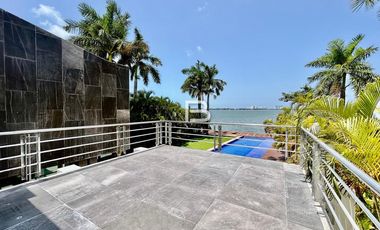 Casa en Venta en Residencial Isla Dorada Cancún