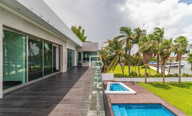 Casa en Venta en Isla Dorada Zona Hotelera Cancun