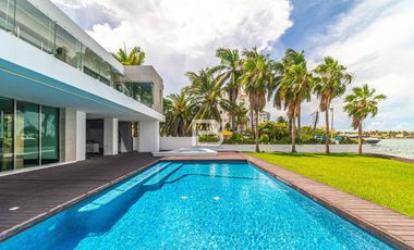 Casa en Venta en Isla Dorada Zona Hotelera Cancun