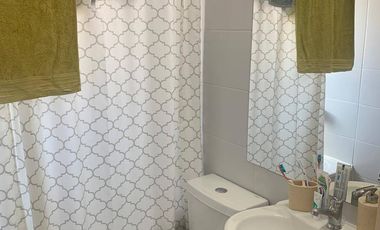 Casa en arriendo c/ estacionamiento en Avenida San Juan